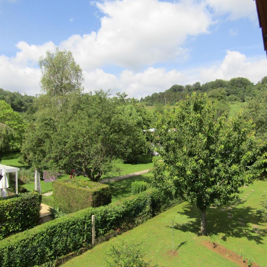 Bed and Breakfast Au Jardin Fessard Fagnon Екстер'єр фото