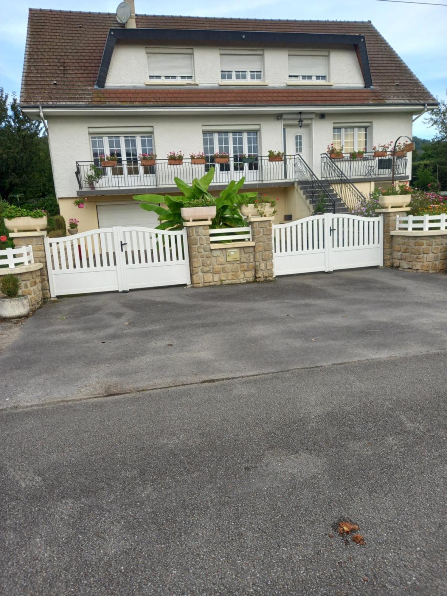 Bed and Breakfast Au Jardin Fessard Fagnon Екстер'єр фото